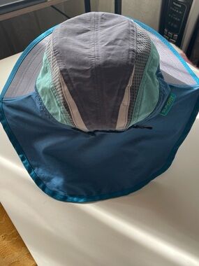 Sundry Kids Teal and Gray Sun Hat with Neck Flap